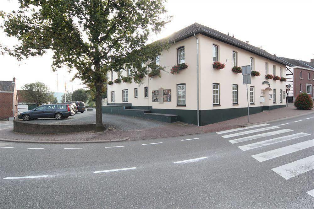 Js Hotel Epen Kültér fotó
